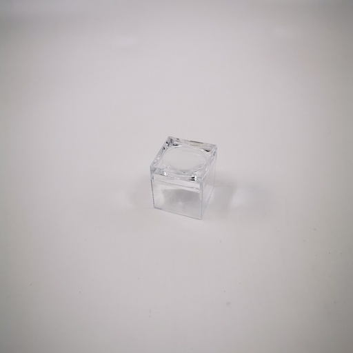 Lupendeckeldose 28 × 28 × 29 mm